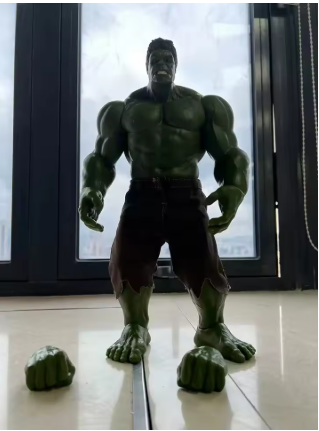 Hulk crushes big size